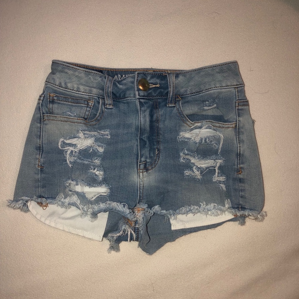 Lightwash jean shorts